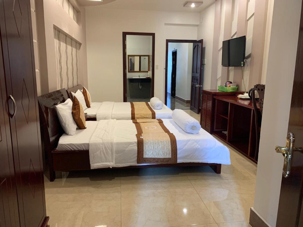 Phuc Hung Hotel Ратьзя Экстерьер фото