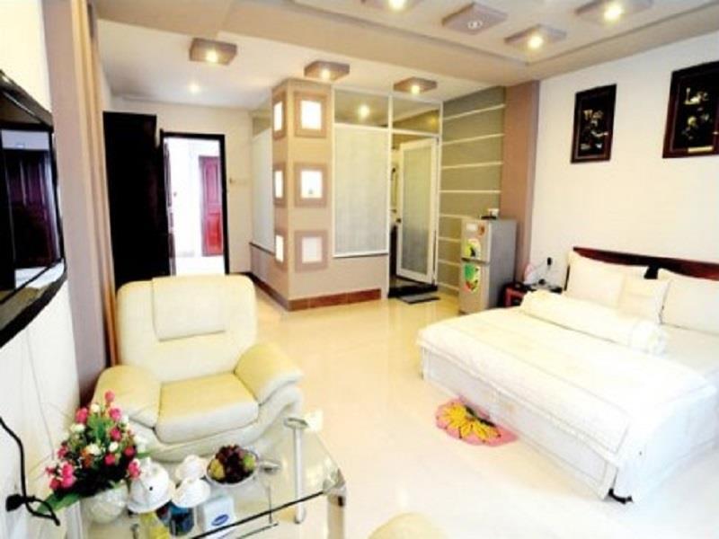 Phuc Hung Hotel Ратьзя Экстерьер фото